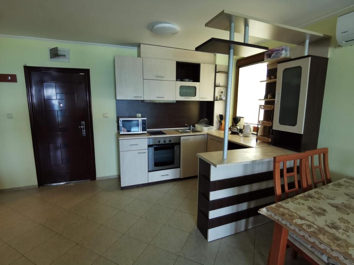 Black Sea Paradise, Luxury Apartments Sozopol Bagian luar foto