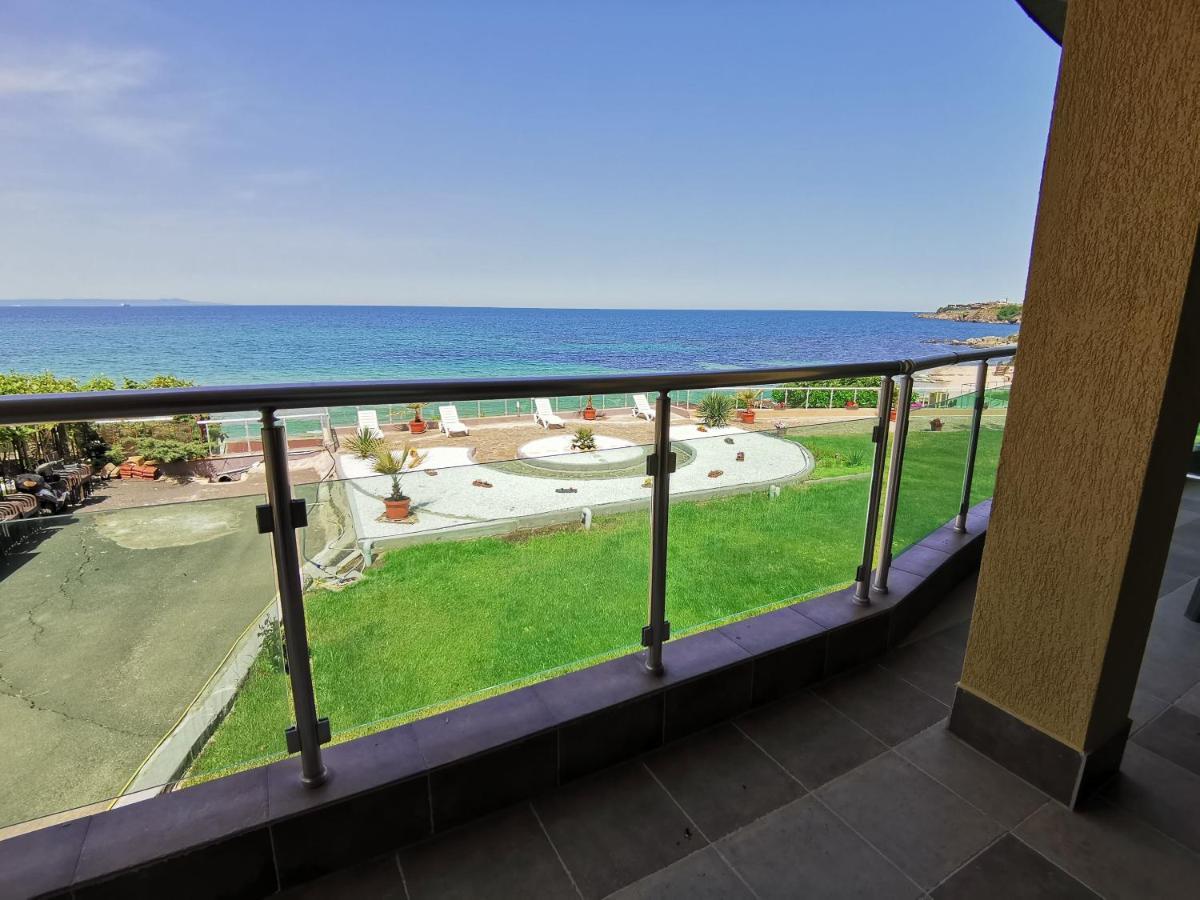 Black Sea Paradise, Luxury Apartments Sozopol Bagian luar foto