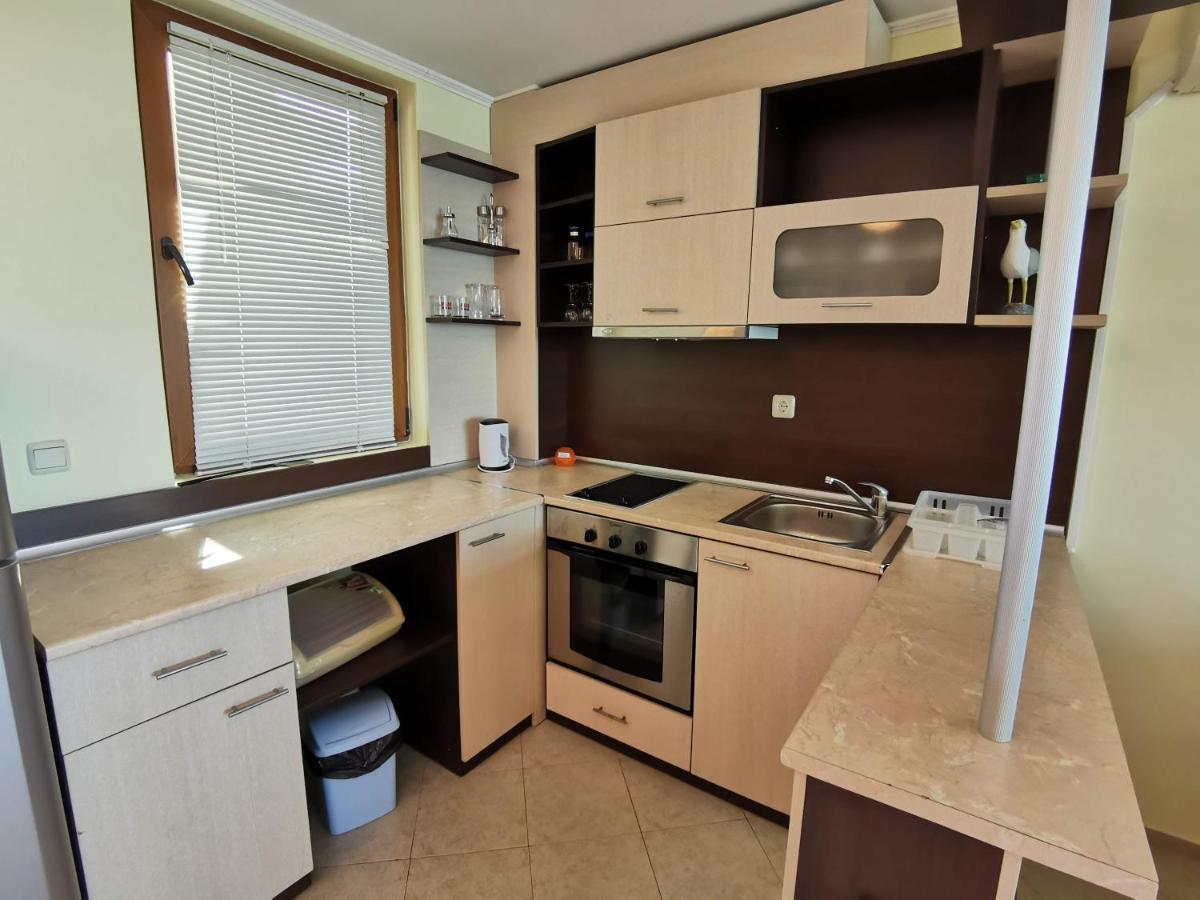 Black Sea Paradise, Luxury Apartments Sozopol Bagian luar foto