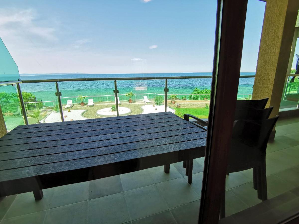 Black Sea Paradise, Luxury Apartments Sozopol Bagian luar foto